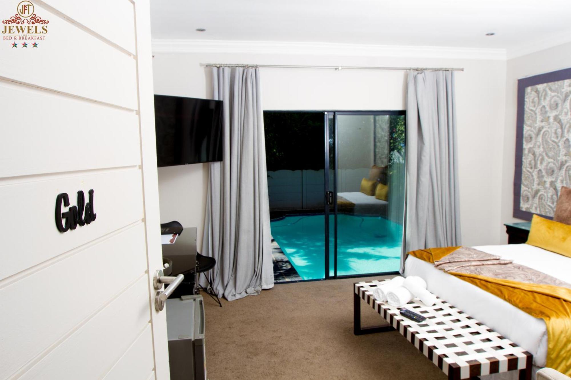 איסט לונדון Jft Jewels Guest House מראה חיצוני תמונה