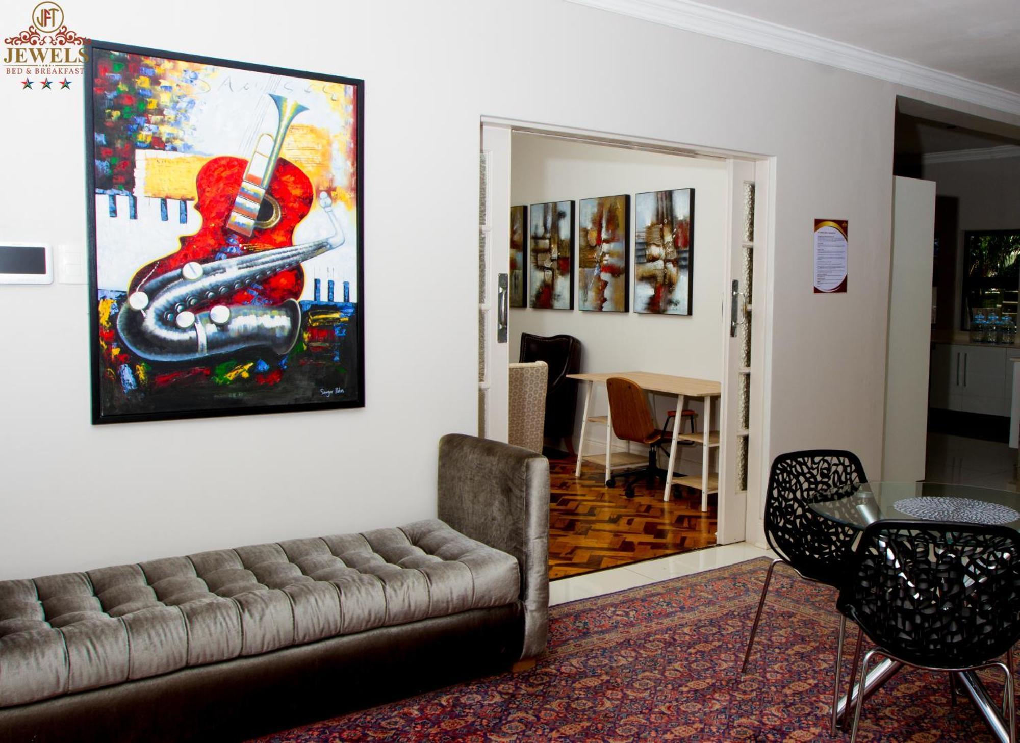 איסט לונדון Jft Jewels Guest House מראה חיצוני תמונה
